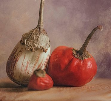 Aubergine, Rode Peper, Rijpe Tomaat