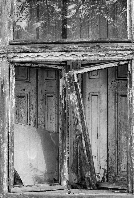 Free Window Broken photo and picture