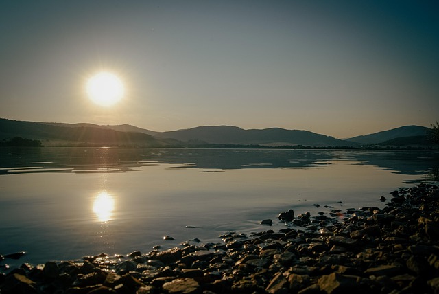 Free Lake Nature photo and picture