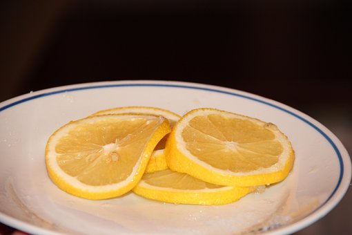Free Lemon Plate photo and picture