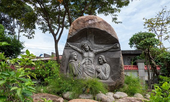 Free Sculpture Cloistered Monastery photo and picture