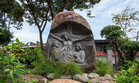 Free Sculpture Cloistered Monastery photo and picture