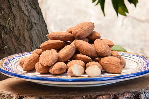 Free Almond Kernels Nuts photo and picture