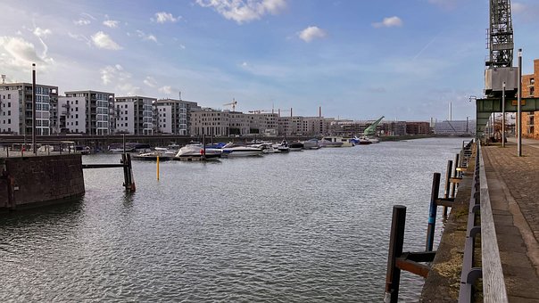 Free Customs Port Mainz photo and picture