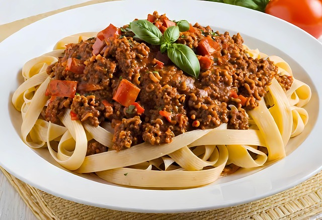 Free ai generated pasta bolognese illustration