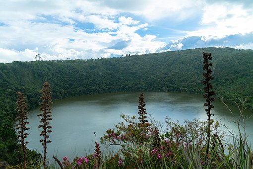 Free Colombia Guatavita photo and picture