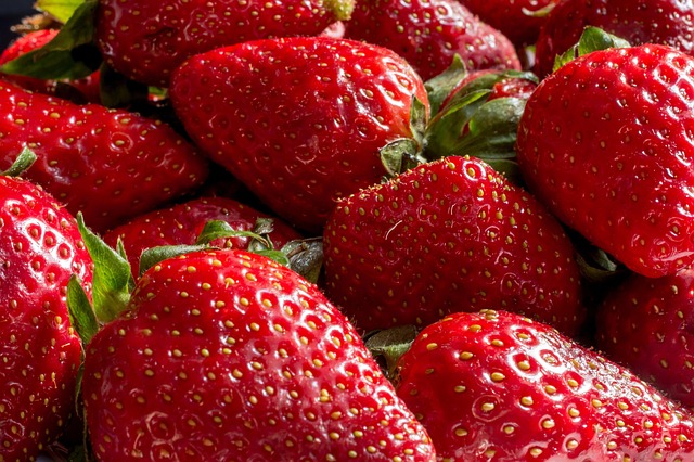 Free Strawberry Food photo and picture