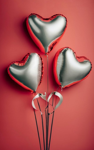 Free ai generated foil balloons illustration