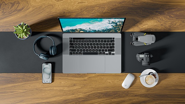 Free laptop computer nature illustration