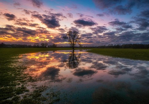 Free Landscape Water photo and picture