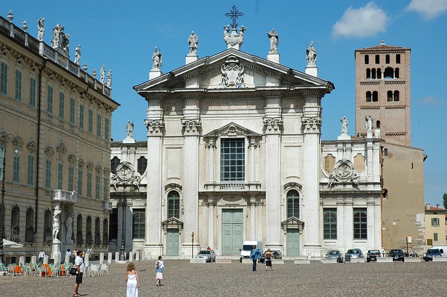 Free Mantua Lombardy photo and picture