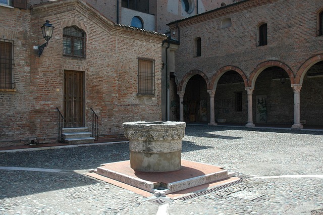 Free Mantua Lombardy photo and picture