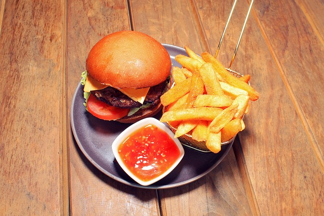 Free Burger Chip photo and picture