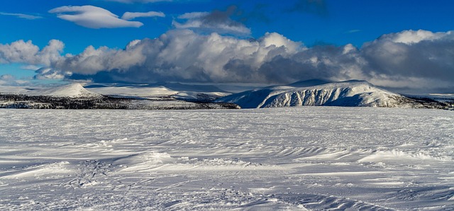 Free Winter Mountains photo and picture