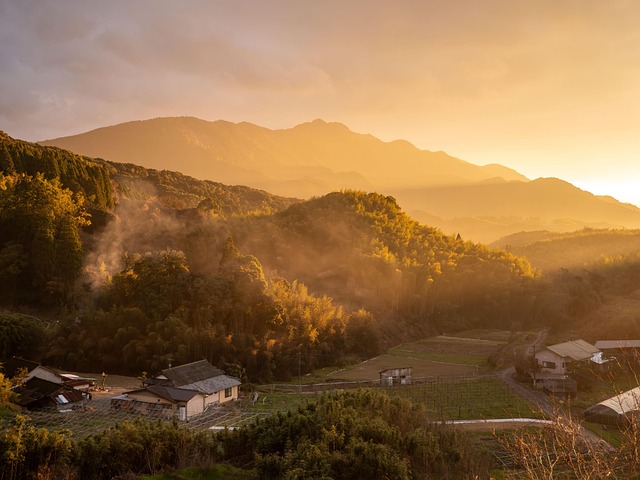 Download free HD stock image of Mountain Sunset Free Mountain Sunset photo and picture