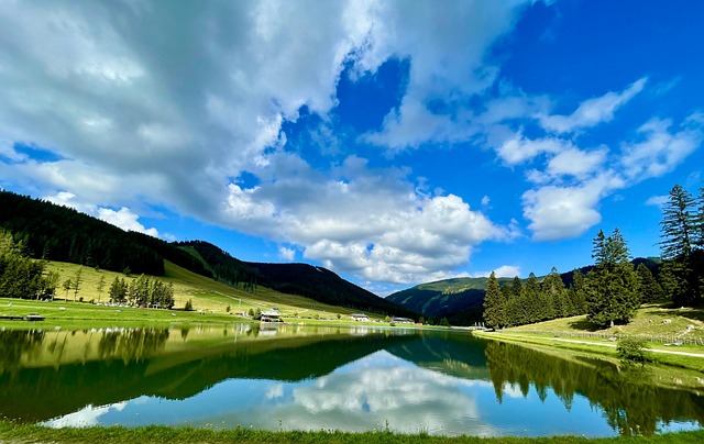 Free Summer Lake photo and picture