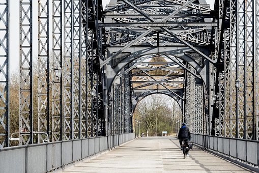 Brug, Hamburg, Duitsland, Architectuur