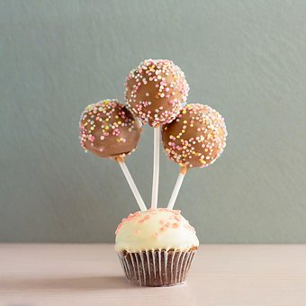 Free Ai Generated Cake illustration and picture