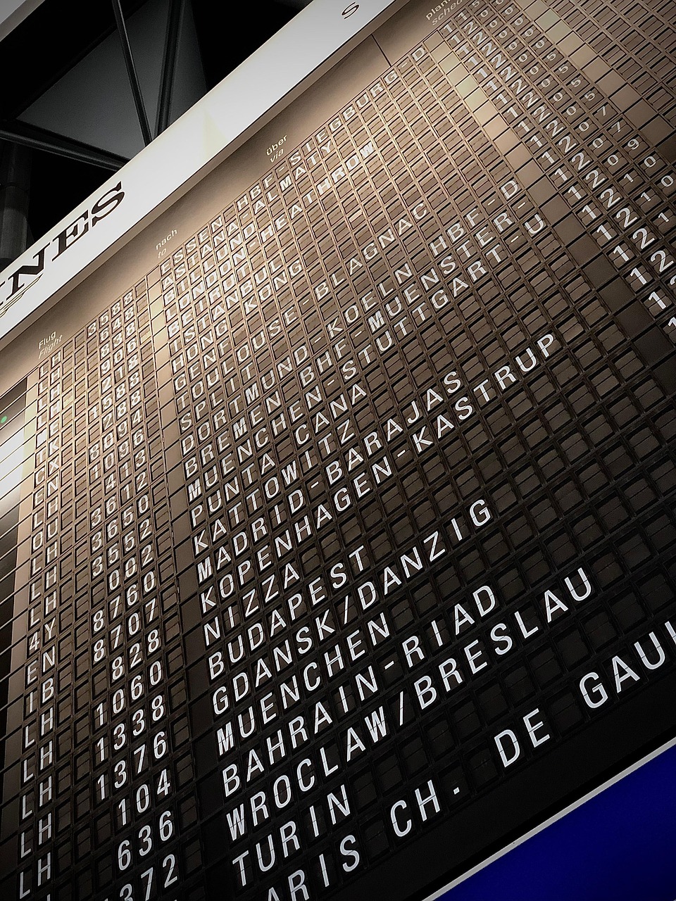 Flughafen Frankfurt Weekend Tarif Parkem pixabay.com