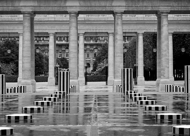Free Paris Architecture photo and picture