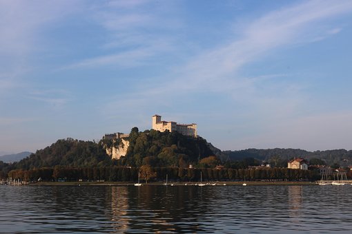 Free City Mountain photo and picture