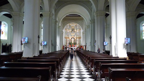 Free Basilica Panama City photo and picture