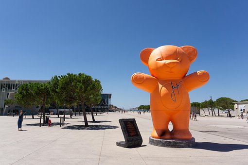 Free Marseille Sculpture photo and picture
