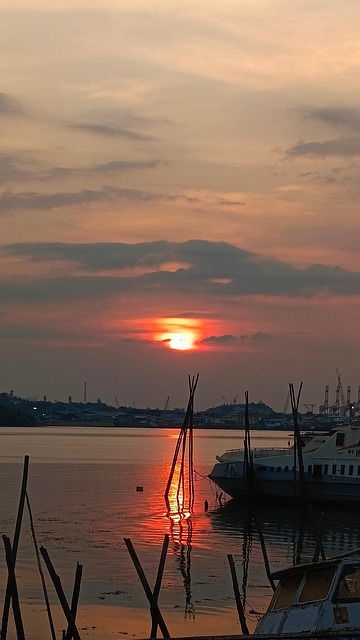 Free Ai Generated Sunset illustration and picture