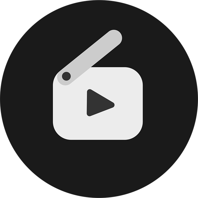 Free play button cinema vector