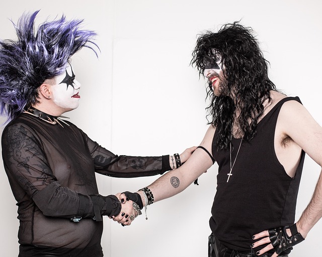 Free Band Choker photo and picture