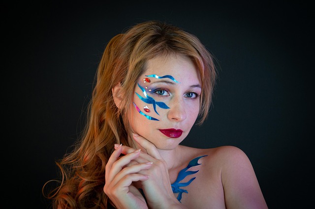 Free Woman Fashion photo and picture