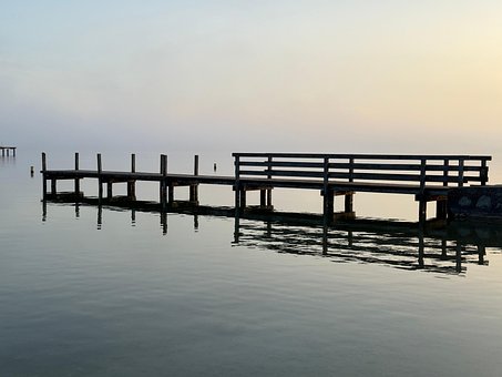 Free Web Lake photo and picture