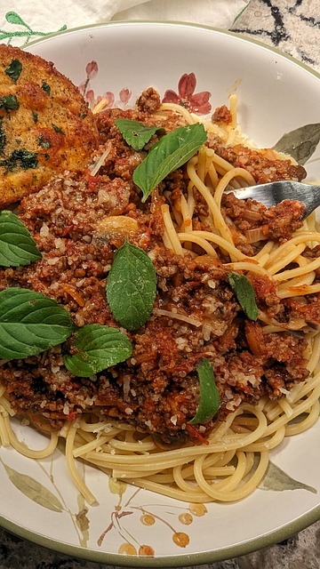 Free Spaghetti Bolognese Spaghetti photo and picture