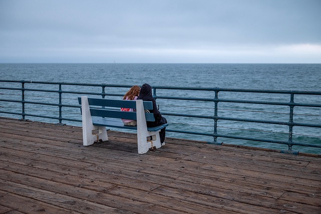 Free Romance Couple photo and picture
