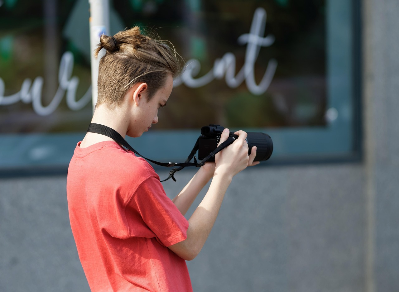 Boy Child Photographer - Free photo on Pixabay