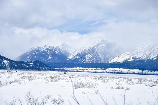 Free Mountains Snow photo and picture