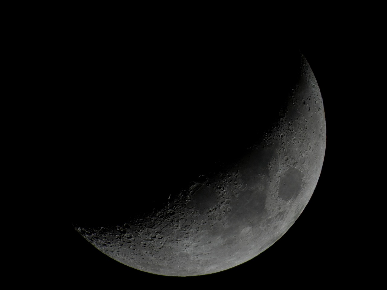 Halmoon 300,000+ Free Lunar Landscape & Lunar Eclipse Images - Pixabay