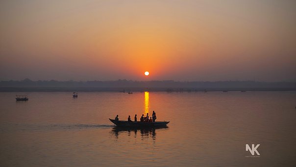 Free Sea Boat photo and picture
