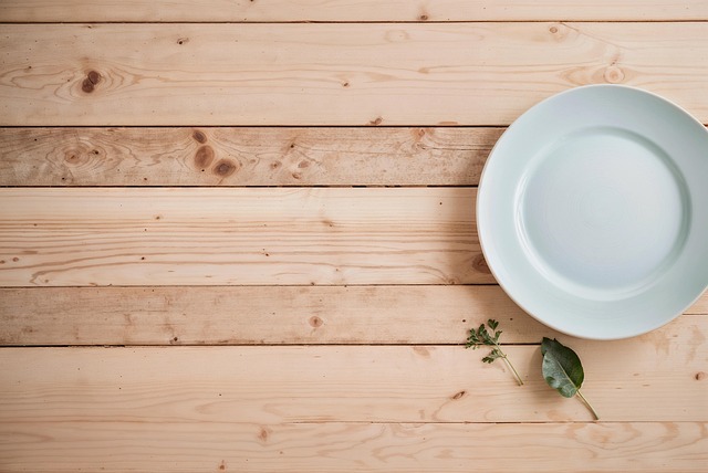 Free ai generated plate tableware illustration