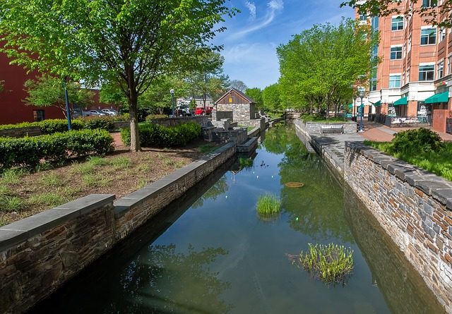 Free Frederick Canal photo and picture