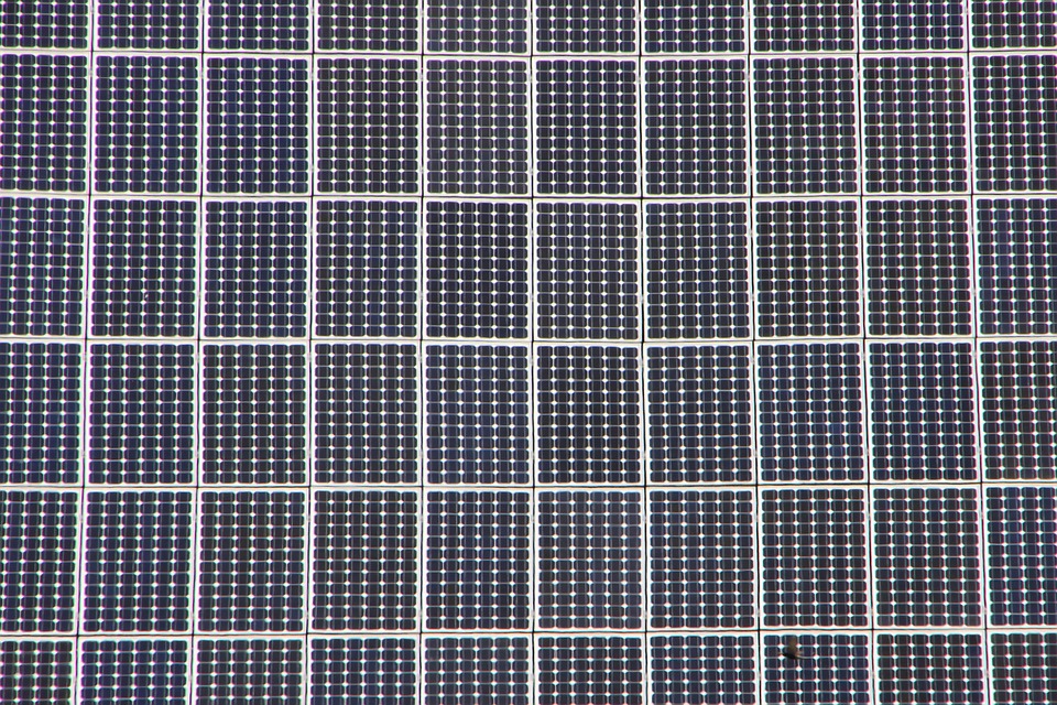 PHOTOVOLTAICS AND ELECTRICITY visual data 3