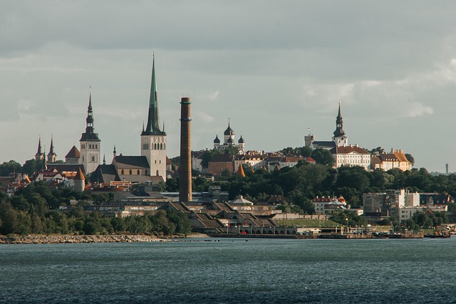 Free City Sea photo and picture