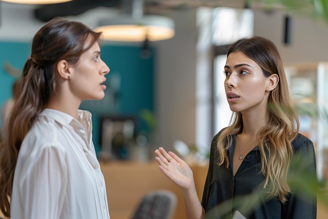 Free office conversation discussion illustration
