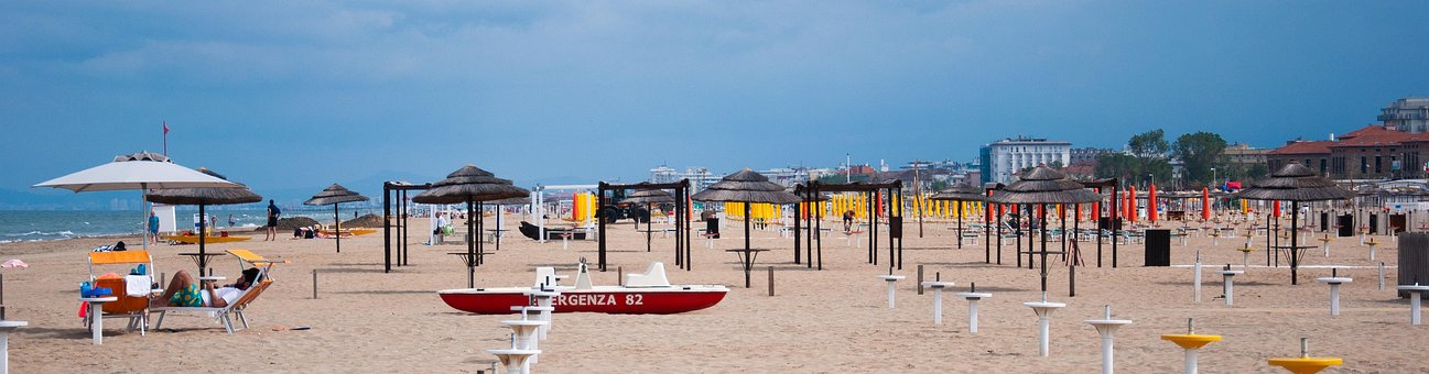 Rimini, Emília Romanha, Praia, Turismo
