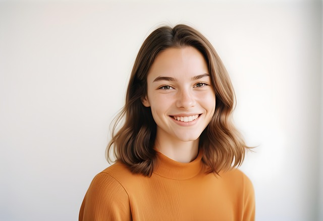 Free young woman portrait illustration
