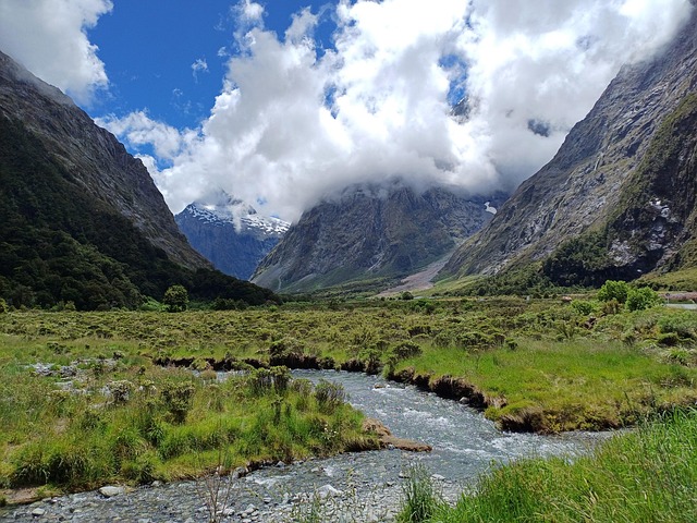 Free Dramatic Mountains photo and picture