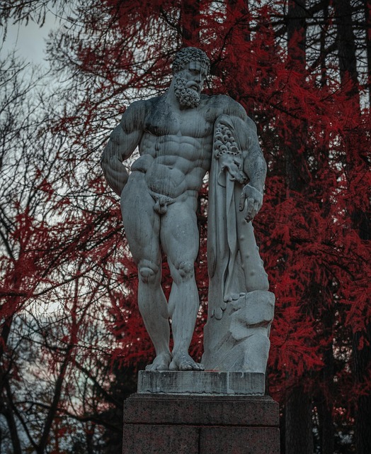 A Estátua, Floresta, Grécia, Roma