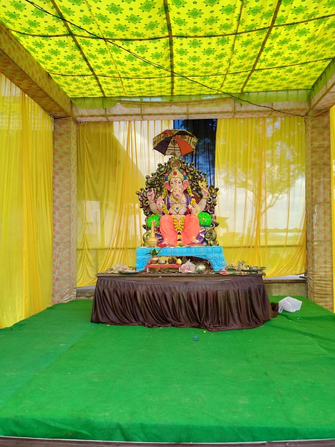 Free Hindu India photo and picture