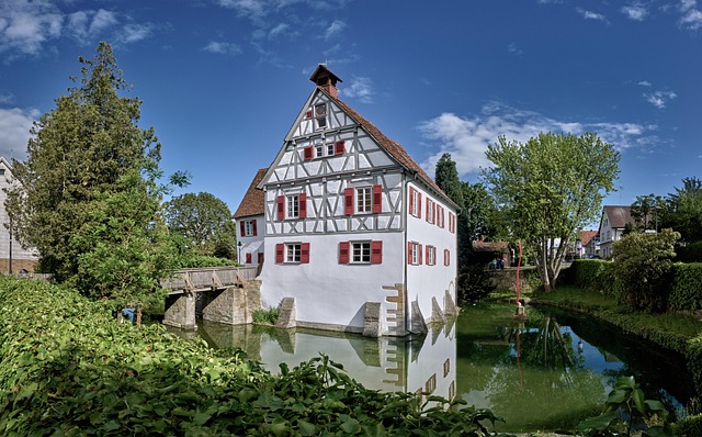 Free Castle Architecture photo and picture