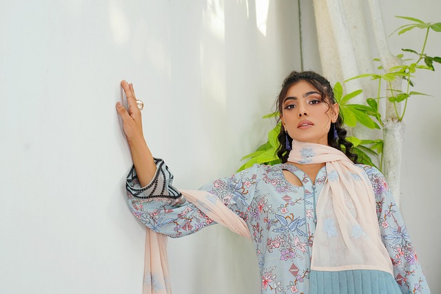 Free Fashion Pose photo and picture